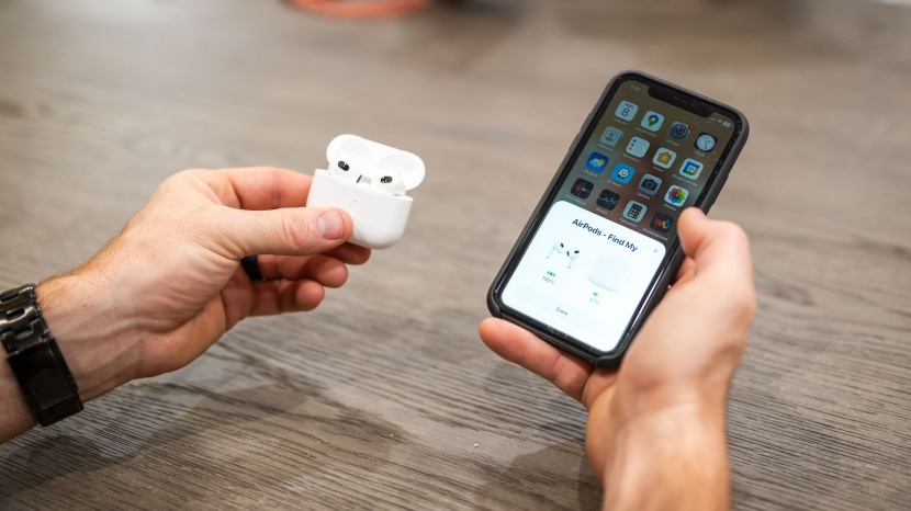 airpods 3 have a find my feature.