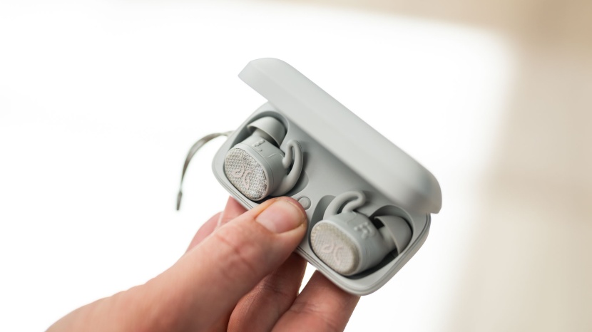 jaybird vista 2 - despite their weight, they aren&#039;t the heaviest option in the test by...