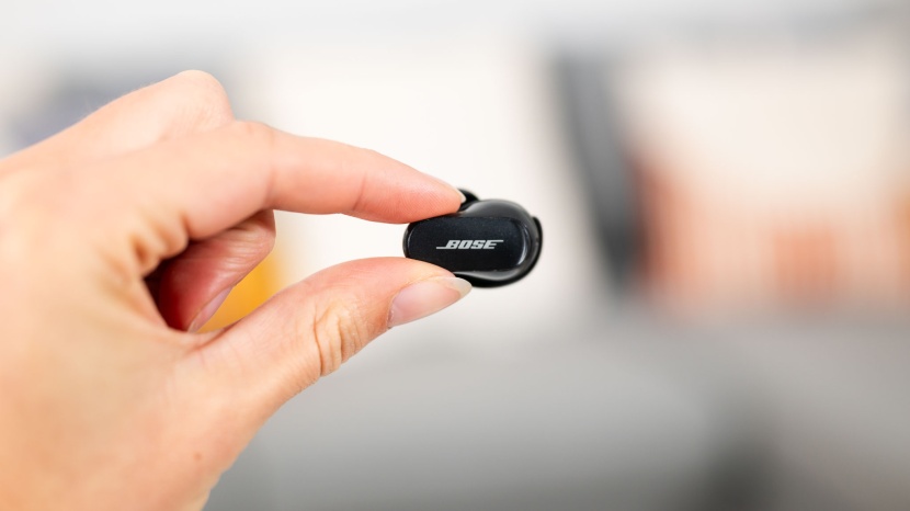 bose quietcomfort ii - though not large, these earbuds are a bit hefty in weight, which can...