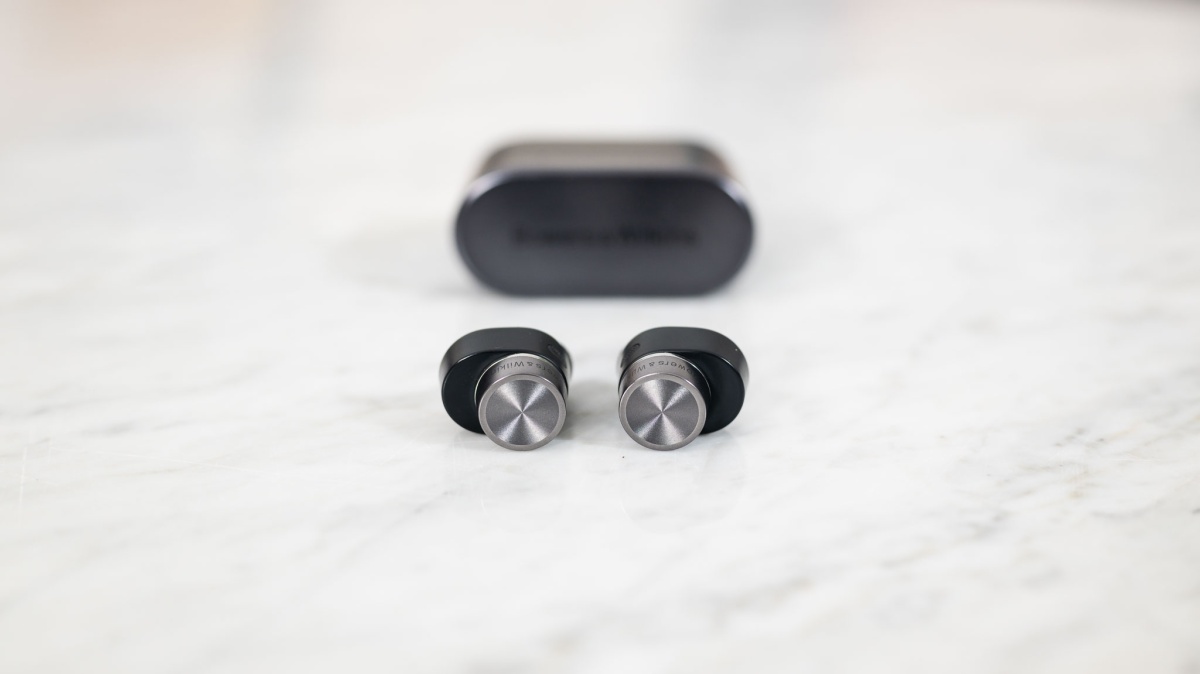 Bowers & Wilkins Pi7 S2 Review