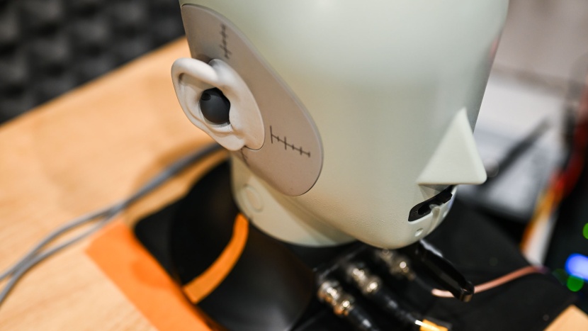 samsung galaxy buds2 pro - darwin records the sound frequencies emitted by the earbuds.