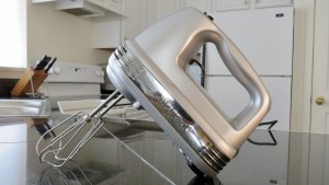 Cuisinart - Power Advantage Plus 9 Speed Hand Mixer - Brushed Chrome