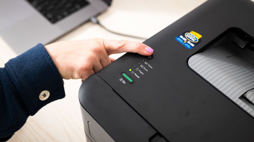 brother hl-l2300d - the lack of a display makes the interface less appealing and...