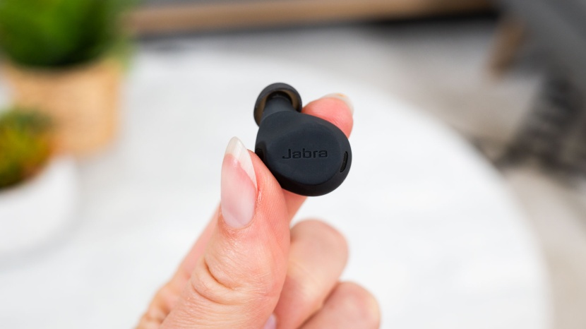 jabra elite 8 active - we&#039;re always amazed by the amount of power that can come from such a...