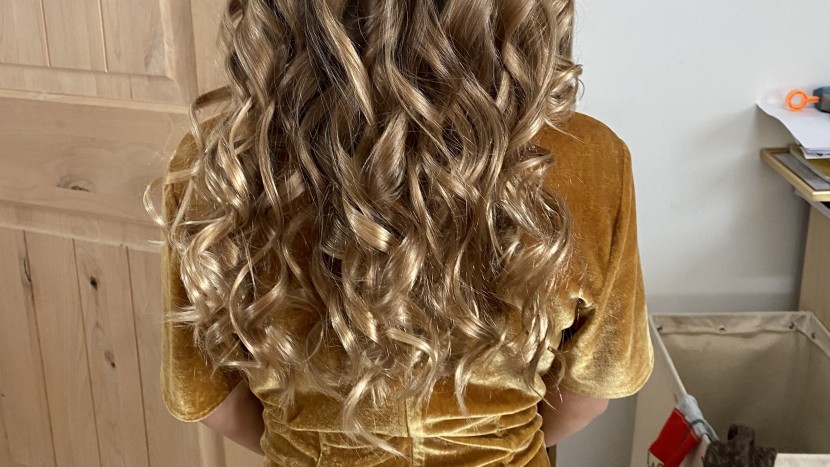 we loved the full, bouncy curls created by this wand