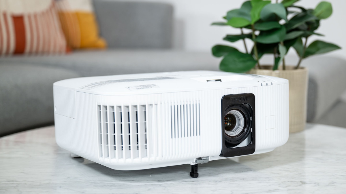 epson home cinema 2350 4k pro-uhd projector review