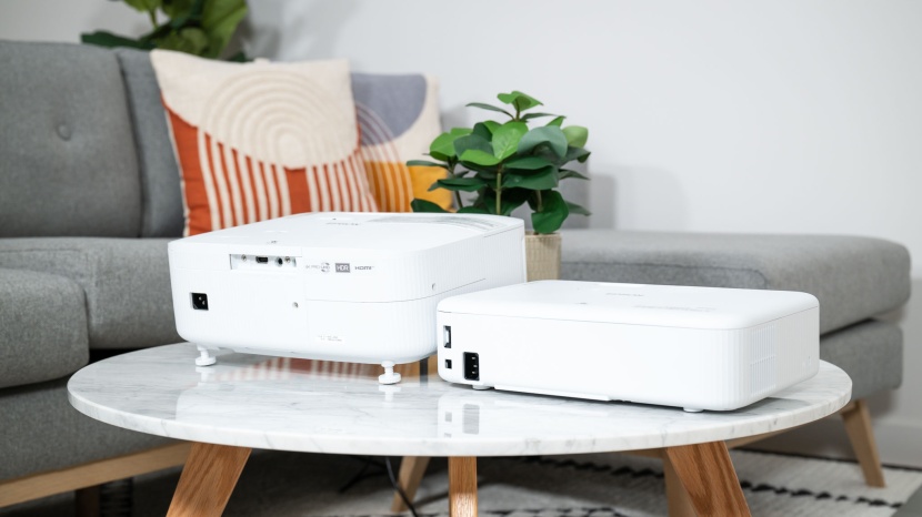 epson home cinema 2350 4k pro-uhd - the epson home cinema 2350 (left) isn&#039;t as portable and doesn&#039;t...