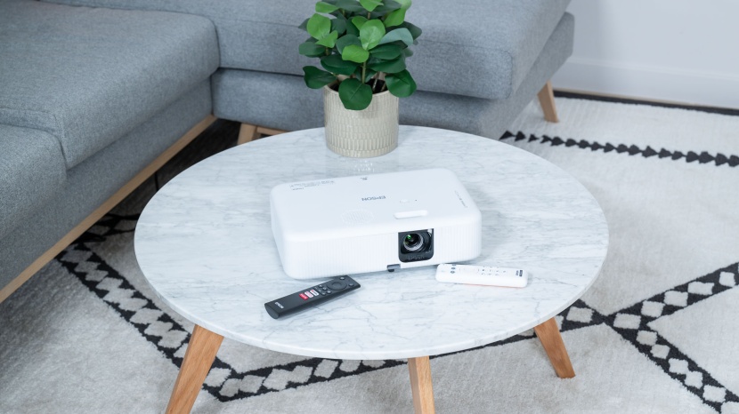 epson epiqvision flex co-fh02 - like many projectors that have smart features, the co-fh02 comes...