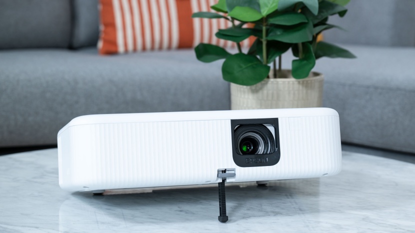 projector - easy-to-use leveling legs and advanced focus and keystoning features...