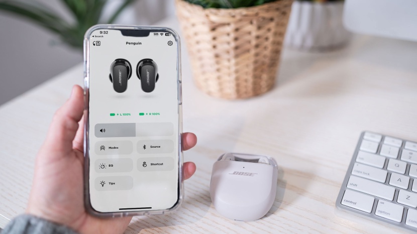 bose quietcomfort ultra earbuds - the bose quietcomfort ultra app makes it easy to monitor your...