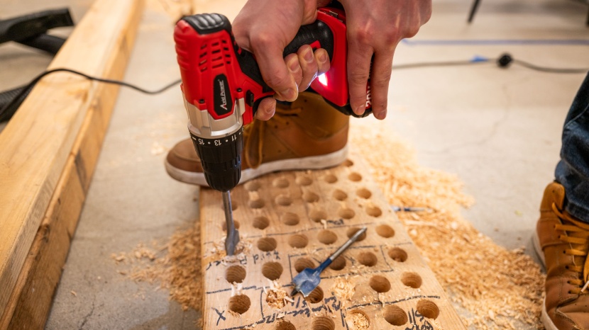 avid power 20v max acd316 - another struggle for the avid power 20v max.