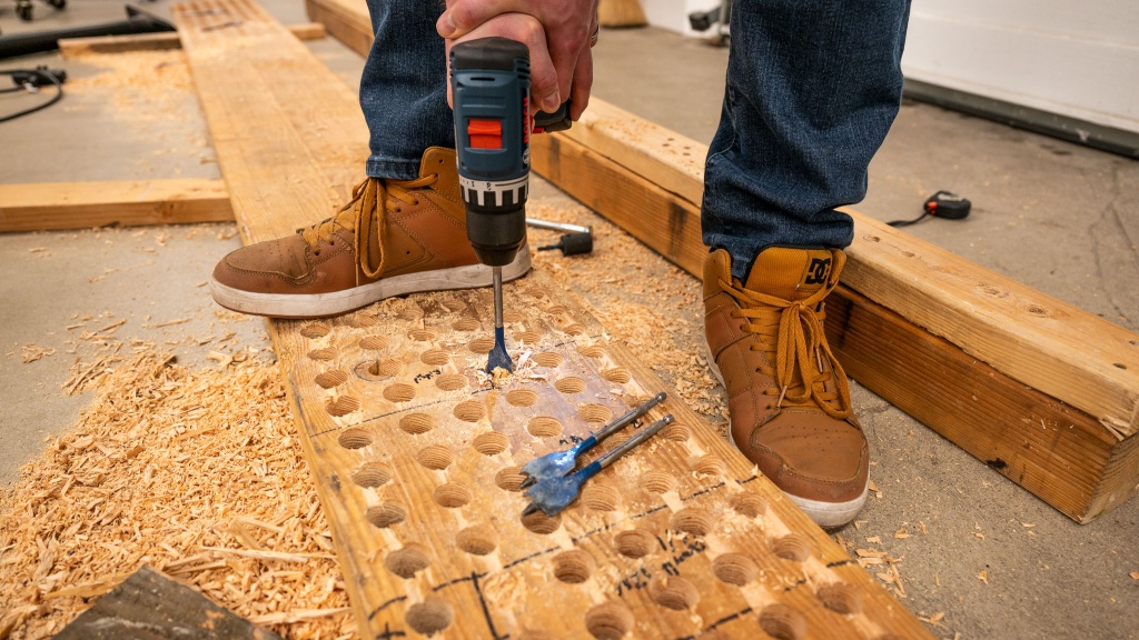 drill - spade bit testing using the bosch 18v.