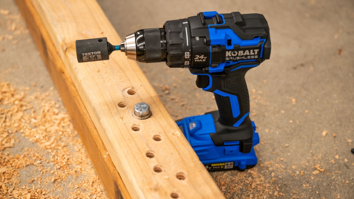 Kobalt XTR 24-volt 1/2-in Keyless Brushless Cordless Drill KXDD 1424A-03 Review (No issues driving a 5 inch lag screw.)
