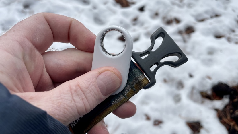 bluetooth tracker - the smarttag2 is a useful tool for keeping track of your pet. just...