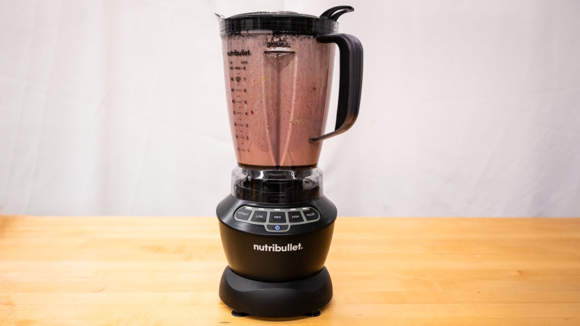 a simple berry smoothie should be simple to make.