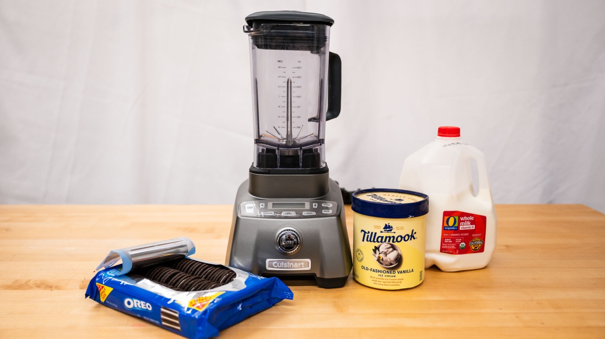 Cuisinart Hurricane Pro 3.5 Review (From smoothies to malts and other delicious frozen beverages, the Cuisinart Hurricane Pro 3.5 is one of the best...)