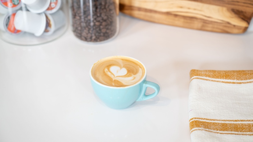 breville bambino plus - the breville bambino makes superb lattes.