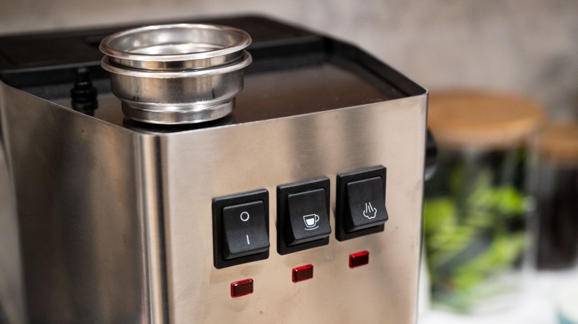 gaggia classic evo pro - the evo pro&#039;s commercial grade rocker switches on full display. the...