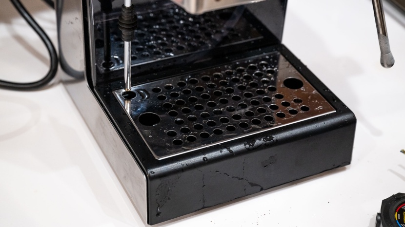 gaggia classic evo pro - one of our favorite ease of cleaning features. despite this unit&#039;s...