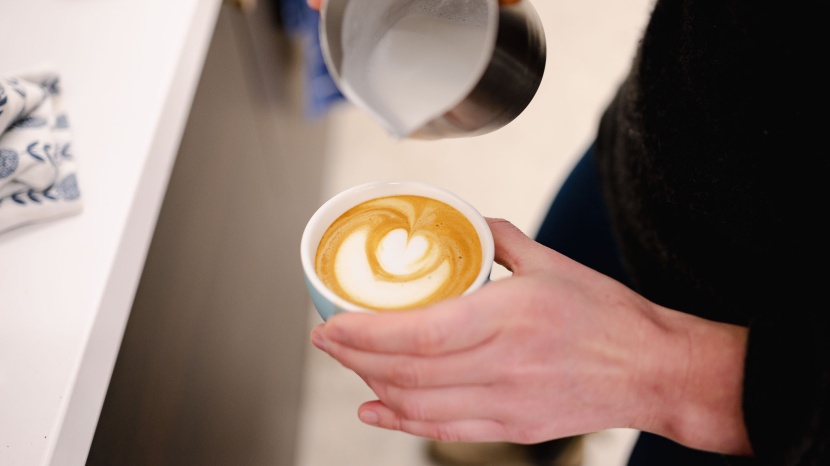 casabrews cm5418 - higher-end espresso machines feature better materials and cafe-level...