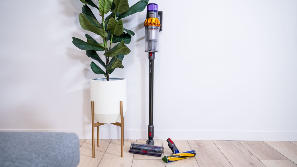 dyson v15 detect - the dyson v15 detect is one of the best-performing vacuums. part of...