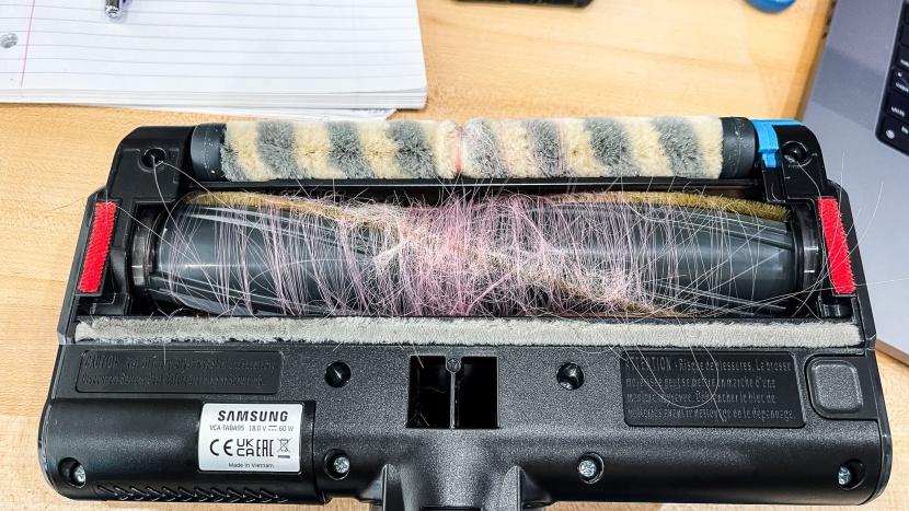 samsung bespoke jet - hair clogs are common among vacuum cleaners and are always annoying...