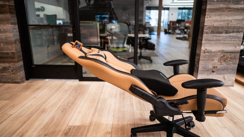 gaming chair - the lumbar pillow on this model offers excellent lower back support...