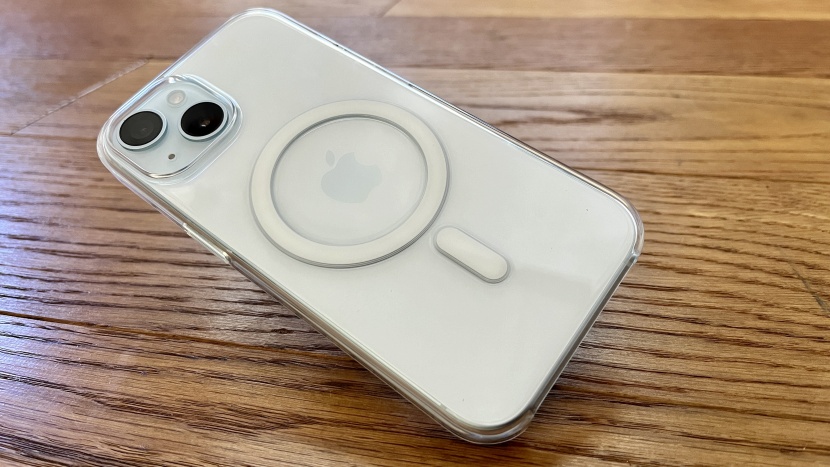 apple has included magsafe compatibility in many of its new cases...