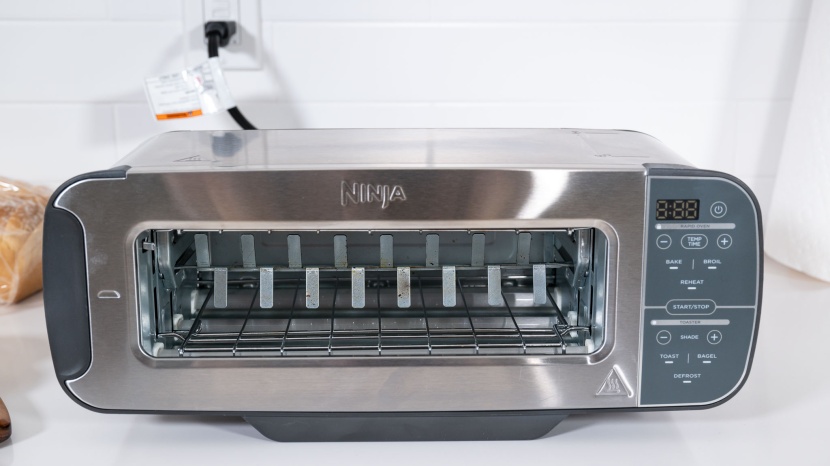 ninja st100 foodi 2-in-1 flip toaster - the control panel is on the top when in toaster mode.