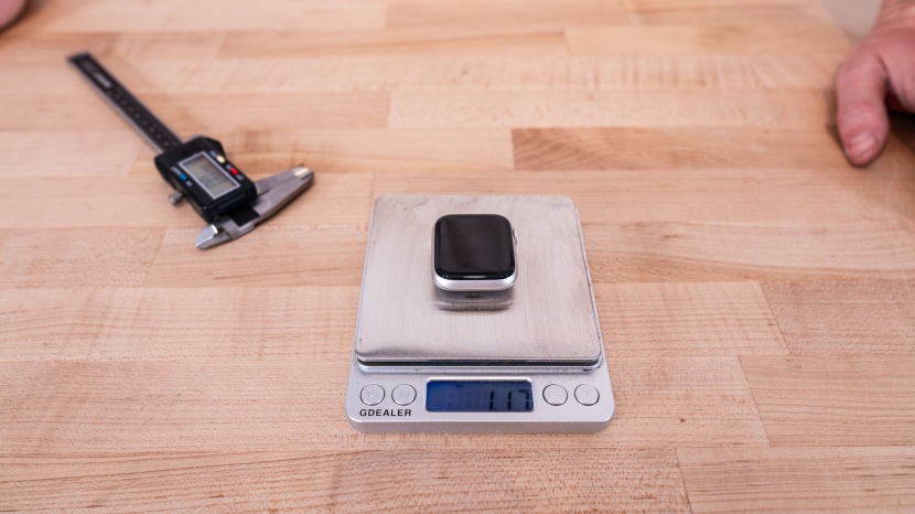 apple watch se - we tested and measured every specification, including battery life...