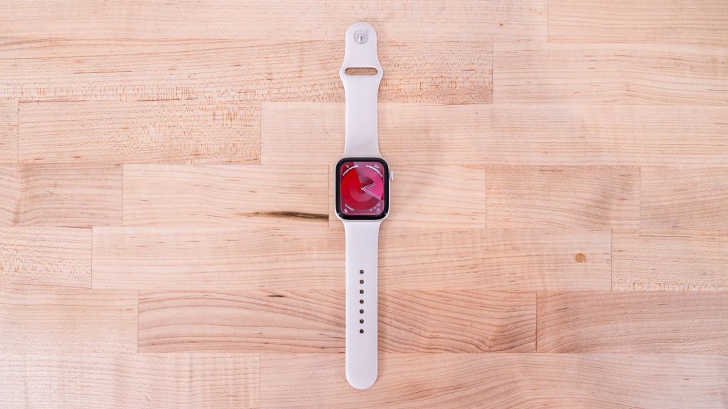 apple watch se - an attractive and capable offering at a significantly cheaper price...