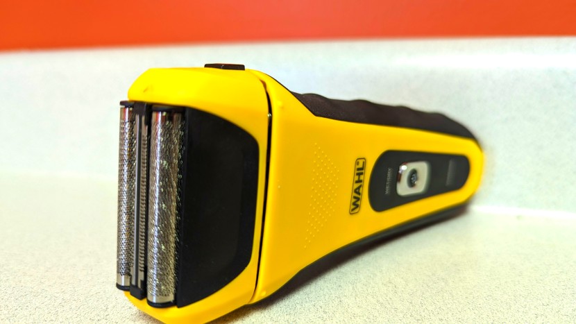 wahl lifeproof - a protective shell and impressive battery life are what sets this...