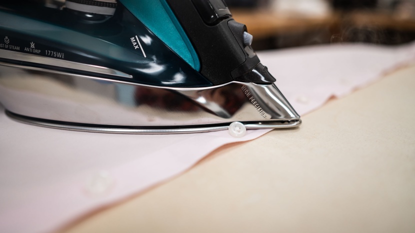 rowenta pro master xcel dw8360u1 - the rowenta promaster exceeded all other irons in its ability to...