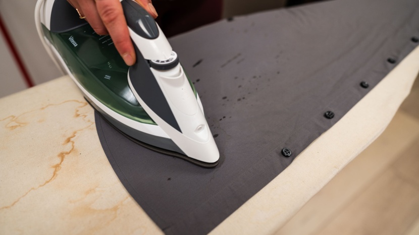 black+decker vitessa advanced cord reel - the vitessa was one of the leakier irons we encountered throughout...