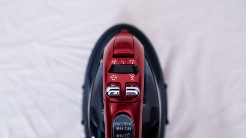 panasonic cordless advanced ceramic - we appreciated the dual steam and spray modes with large dedicated...