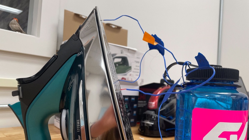 rowenta pro master xcel dw8360u1 - we placed temperature probes to measure the temperature across the...