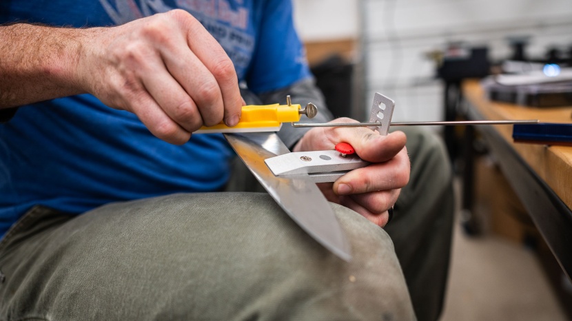 knife sharpener - although it offers a nice variety of angles (17, 20, 25, and 30...