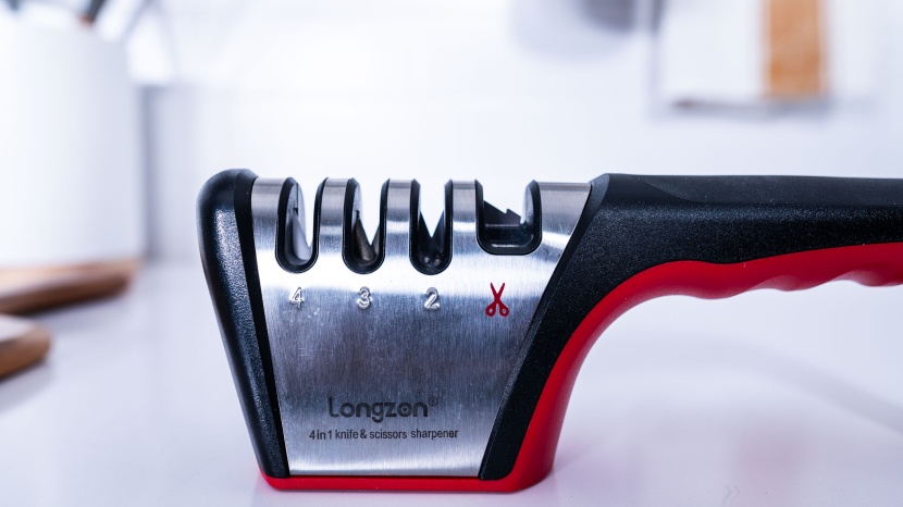 longzon 4-in-1 - the slots on the longzon are clearly marked so you know where to...