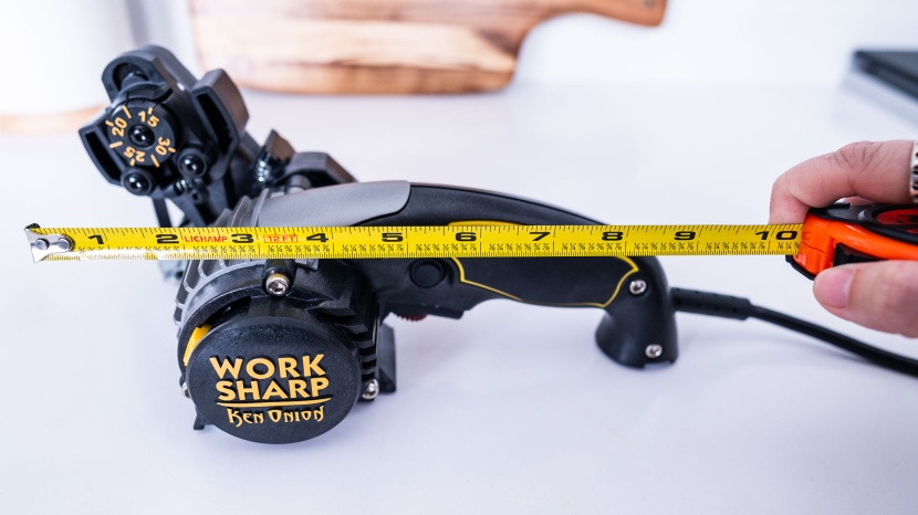 work sharp ken onion edition - the work sharp ken onion edition is one of the largest sharpeners we...