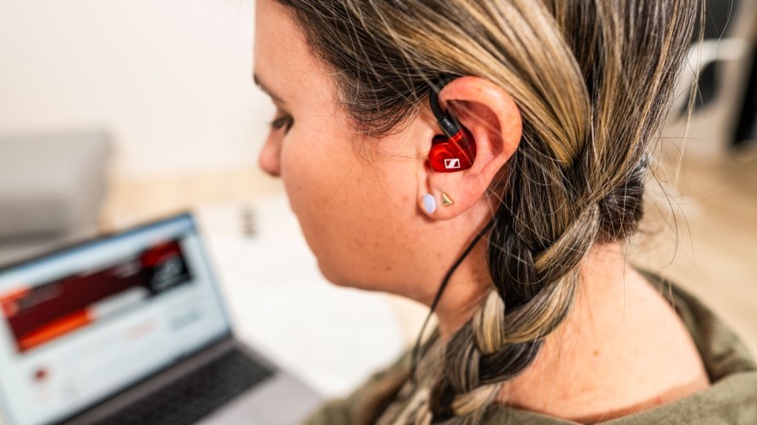 sennheiser ie 100 pro - our expert listening panel enjoyed the sound of these earbuds in...