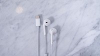 apple earpods - usb-c