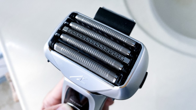 here is an up-close shot of a foil razor, which helps depict the use...