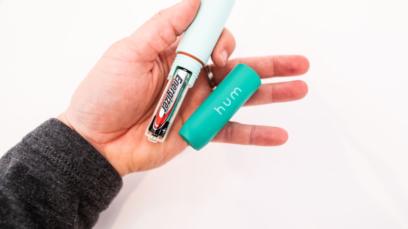 hum by colgate battery powered - it's very easy to change the aaa battery on the hum toothbrush.