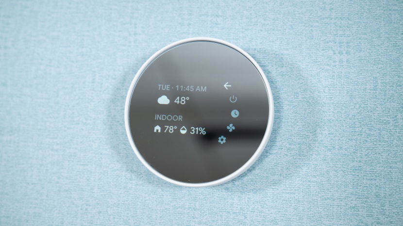 google nest thermostat - the nest thermostat&#039;s screen clarity and information quality are...