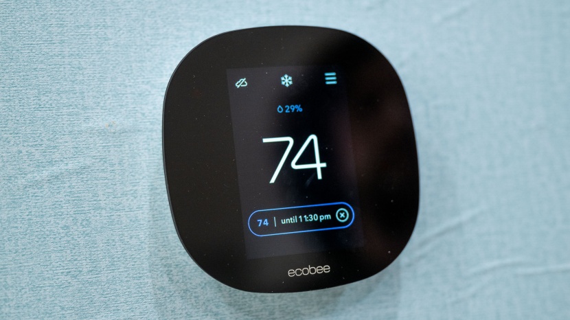 ecobee3 lite - we like the information presentation on the ecobee3 lite&#039;s screen...