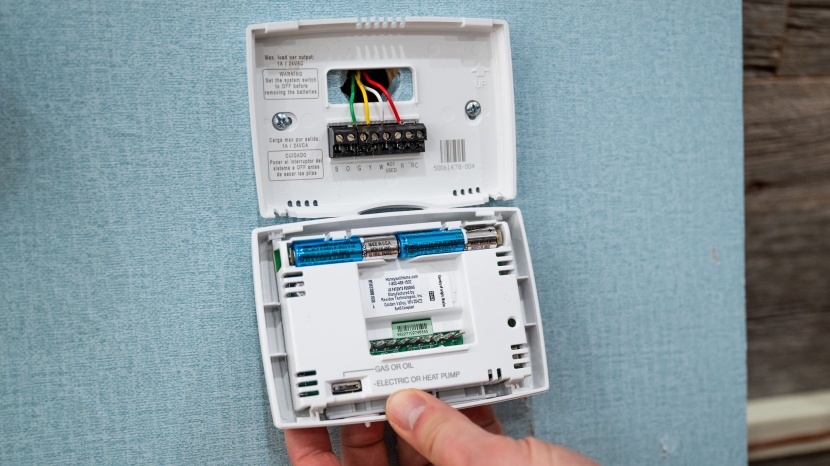 honeywell home rth2300b 5-2 day programmable - this wasn&#039;t the most convenient install, nor was it rocket science...