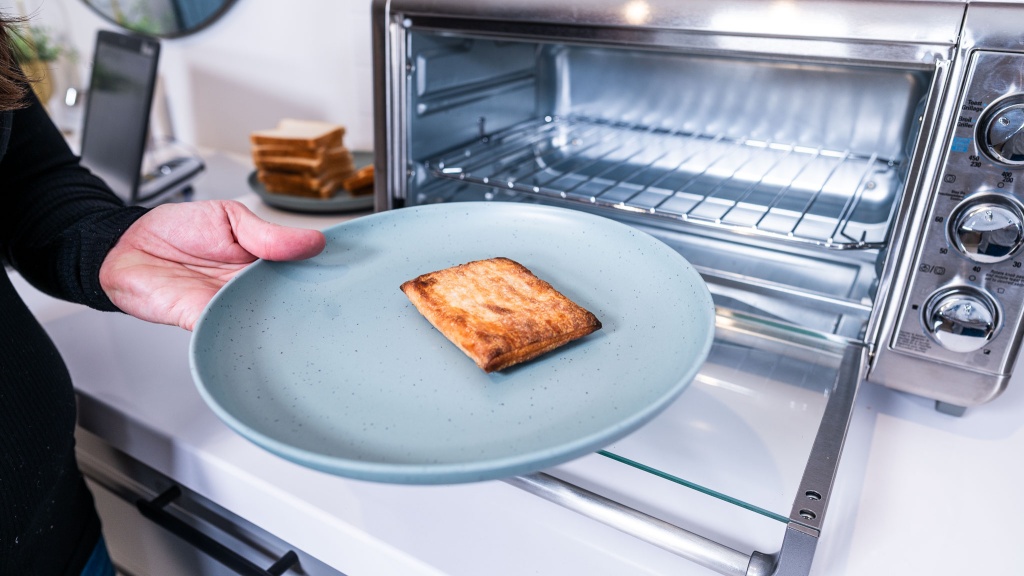 black+decker extra wide crisp n&#039; bake - we don&#039;t recommend the crisp n&#039;bake if you eat a lot of frozen meals.