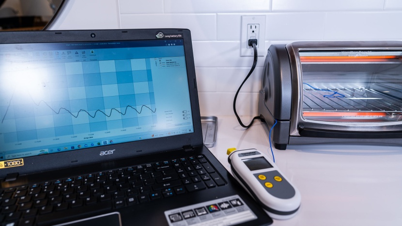 hamilton beach easy reach 4-slice - we were surprised by how closely this unit hit the target...