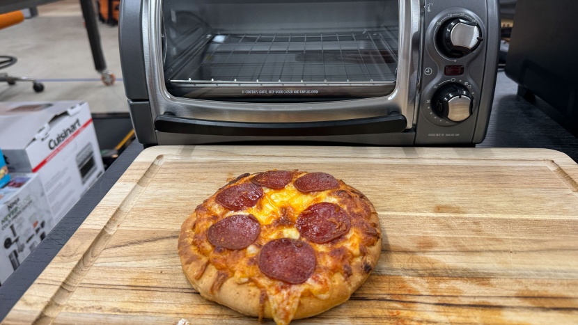 hamilton beach easy reach 4-slice - the easy reach can technically fit a 9-inch pizza, but anything...