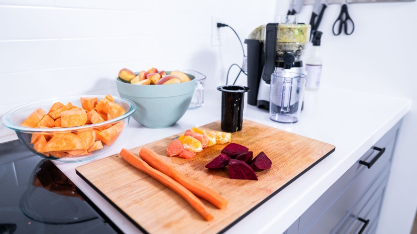 magic bullet mini - the magic bullet mini made juice blends that was good, but not...